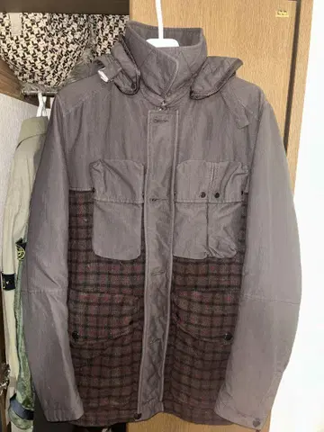 cp company 고글 다운 자켓