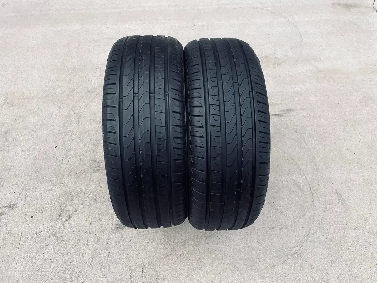 피렐리 2254518 / 225 45 18 중고타이어