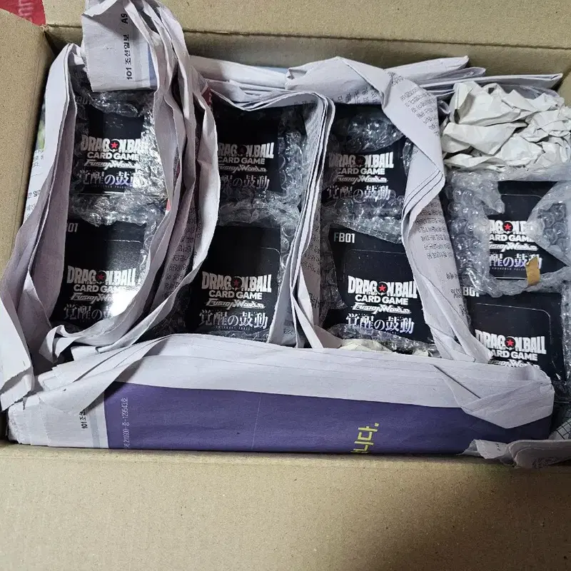 드래곤볼 퓨전월드 각성의 고동 FB01 부스터팩 미개봉 박스 팝니다.