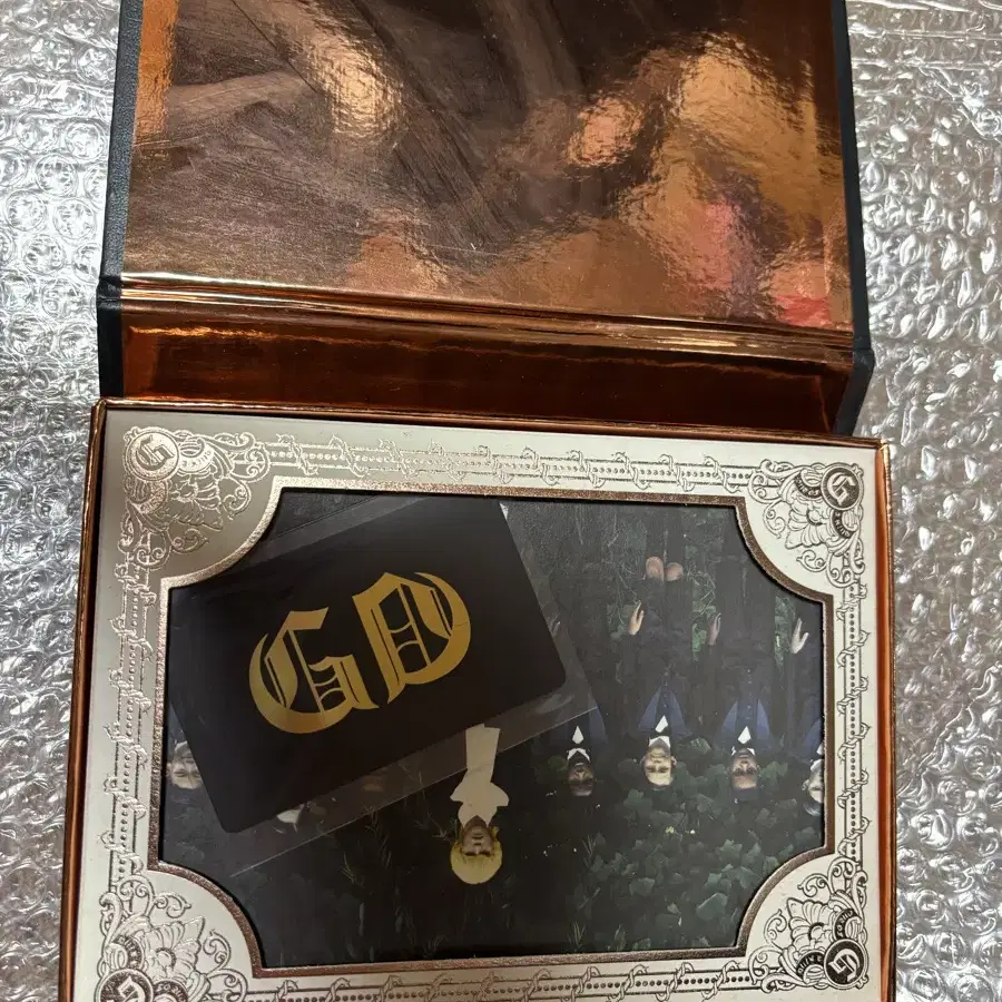 G-DRAGON 『One of A Kind』 Bronze Edition GD – One Of A Kind – CD (Bronze Edition, Mini-Album, Stereo