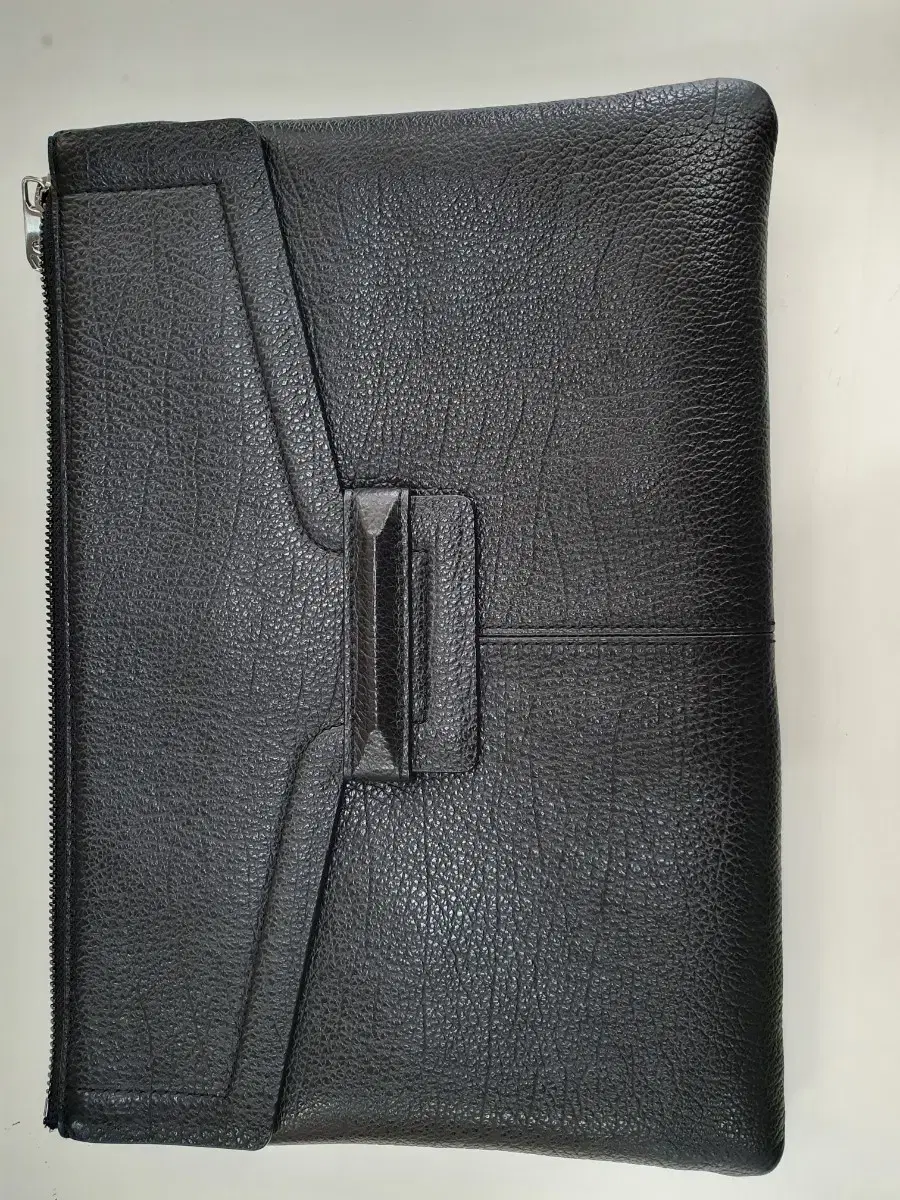 Deckke clutch bag