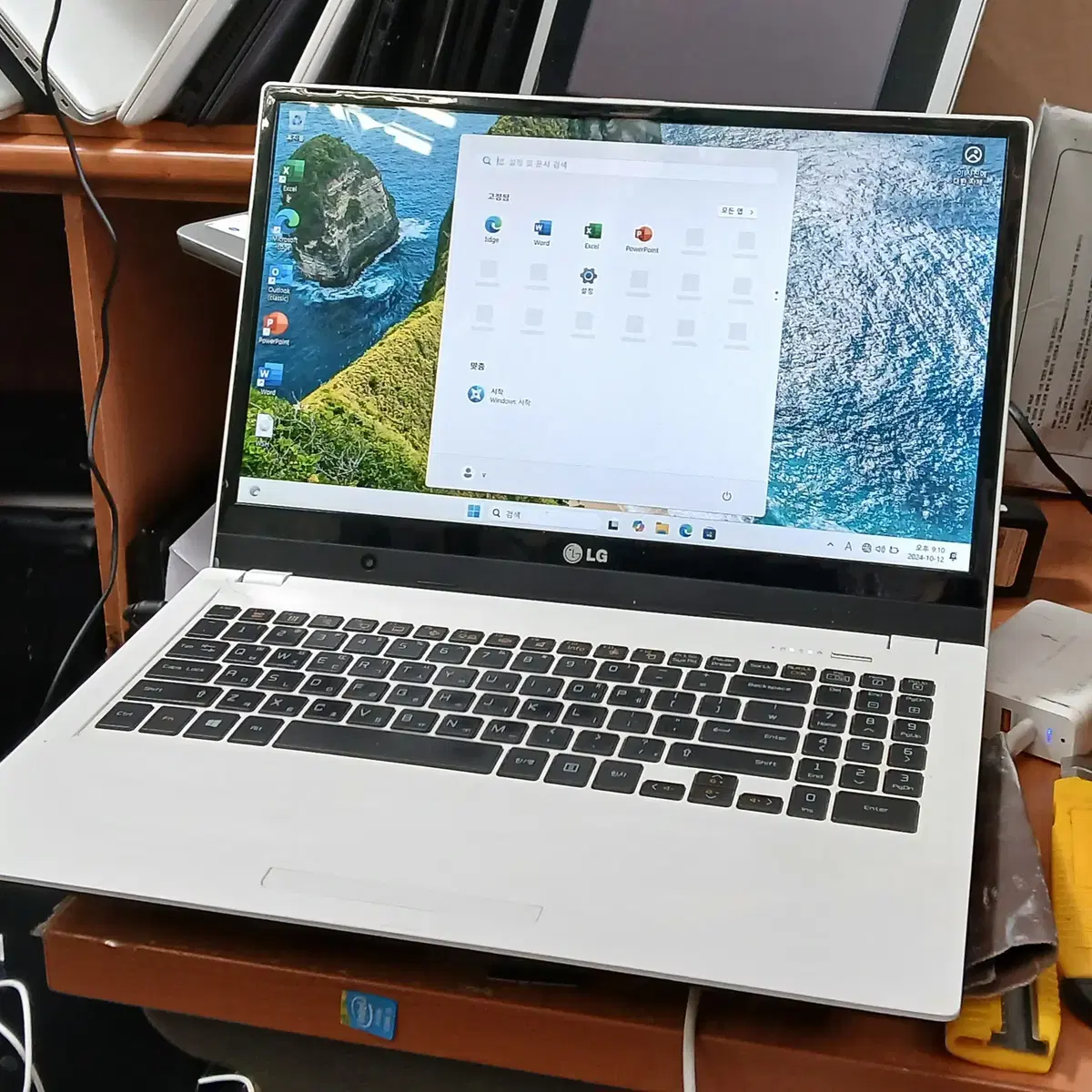 LG15U550 노트북