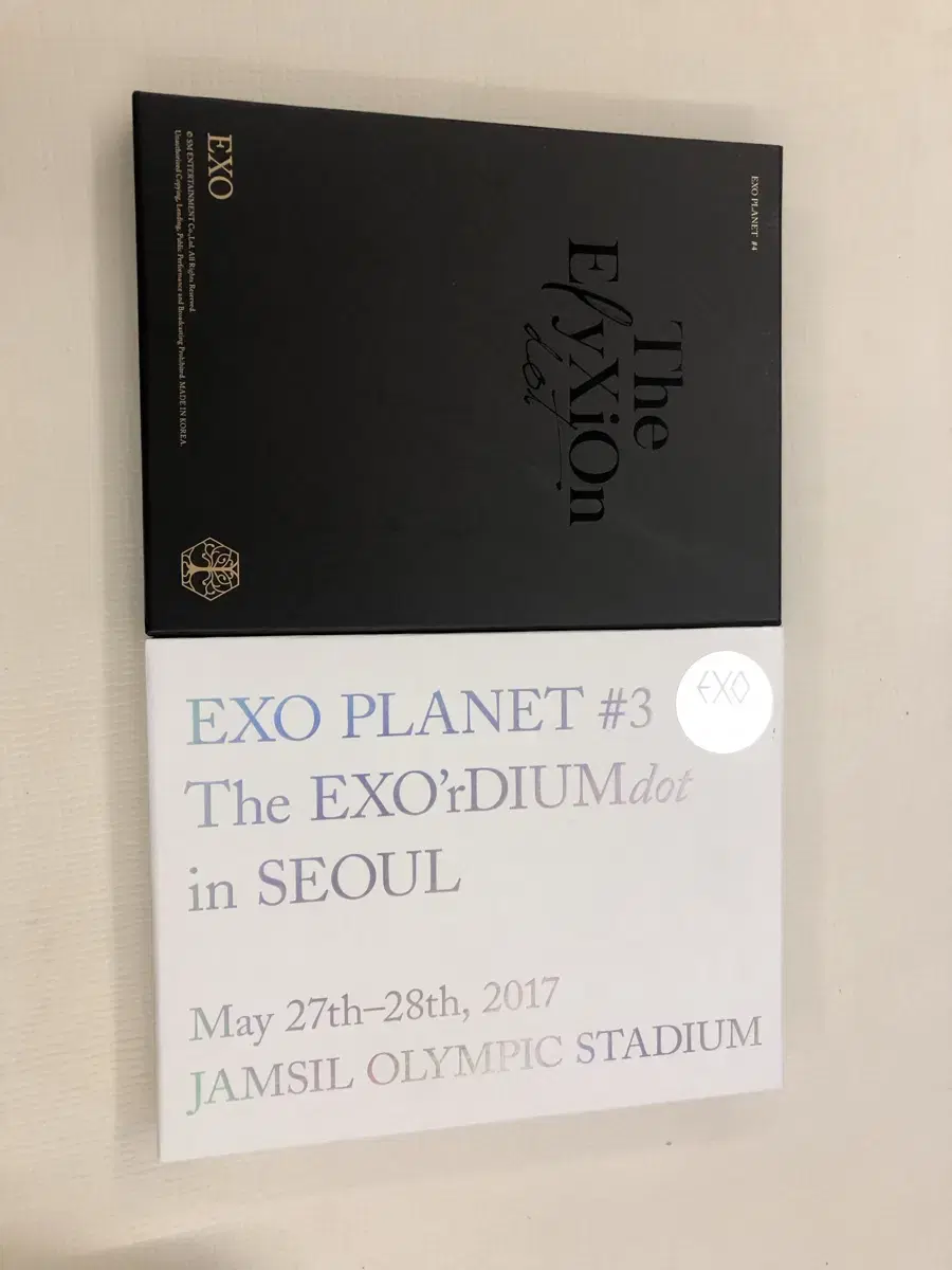 엑소콘서트 포토북