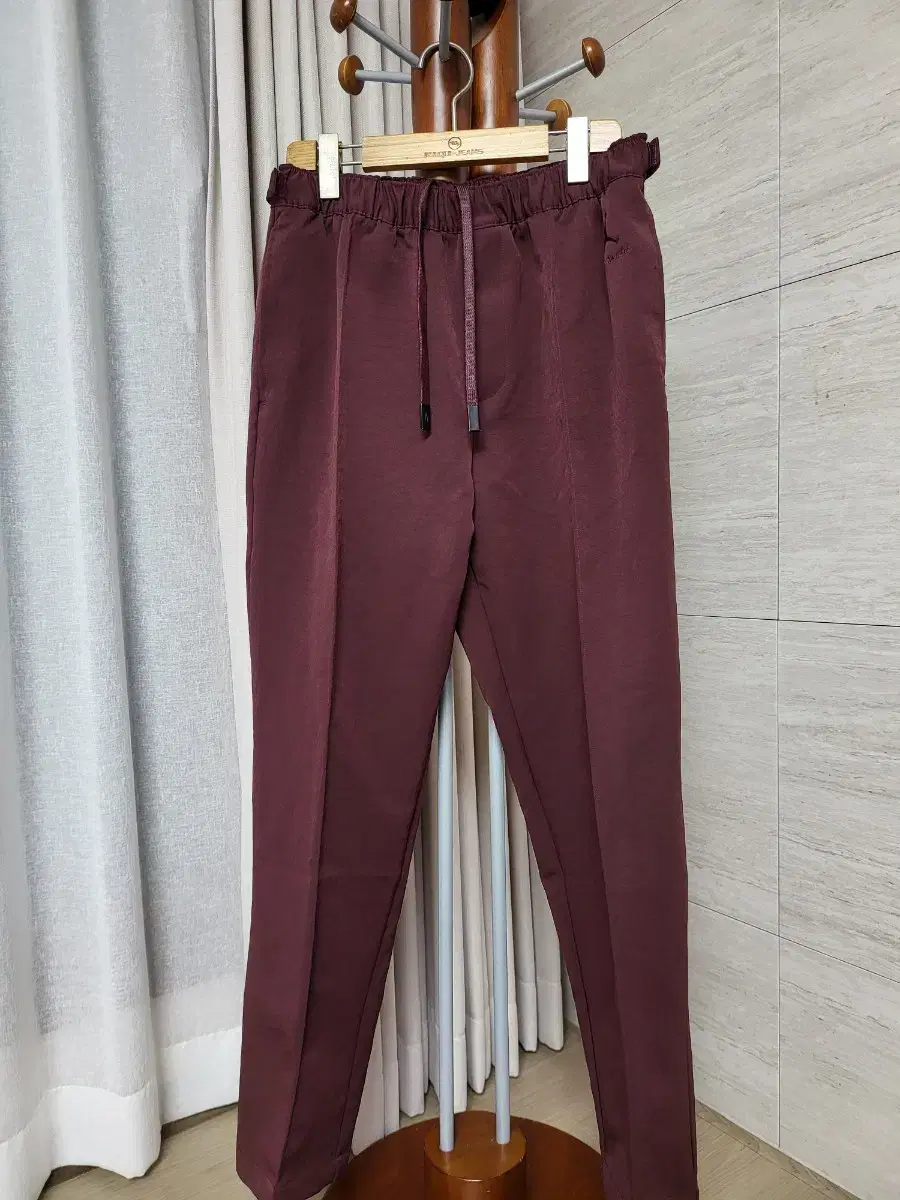 나이키 조던x아마마니에르 버건디 트라우저 XL  34인치