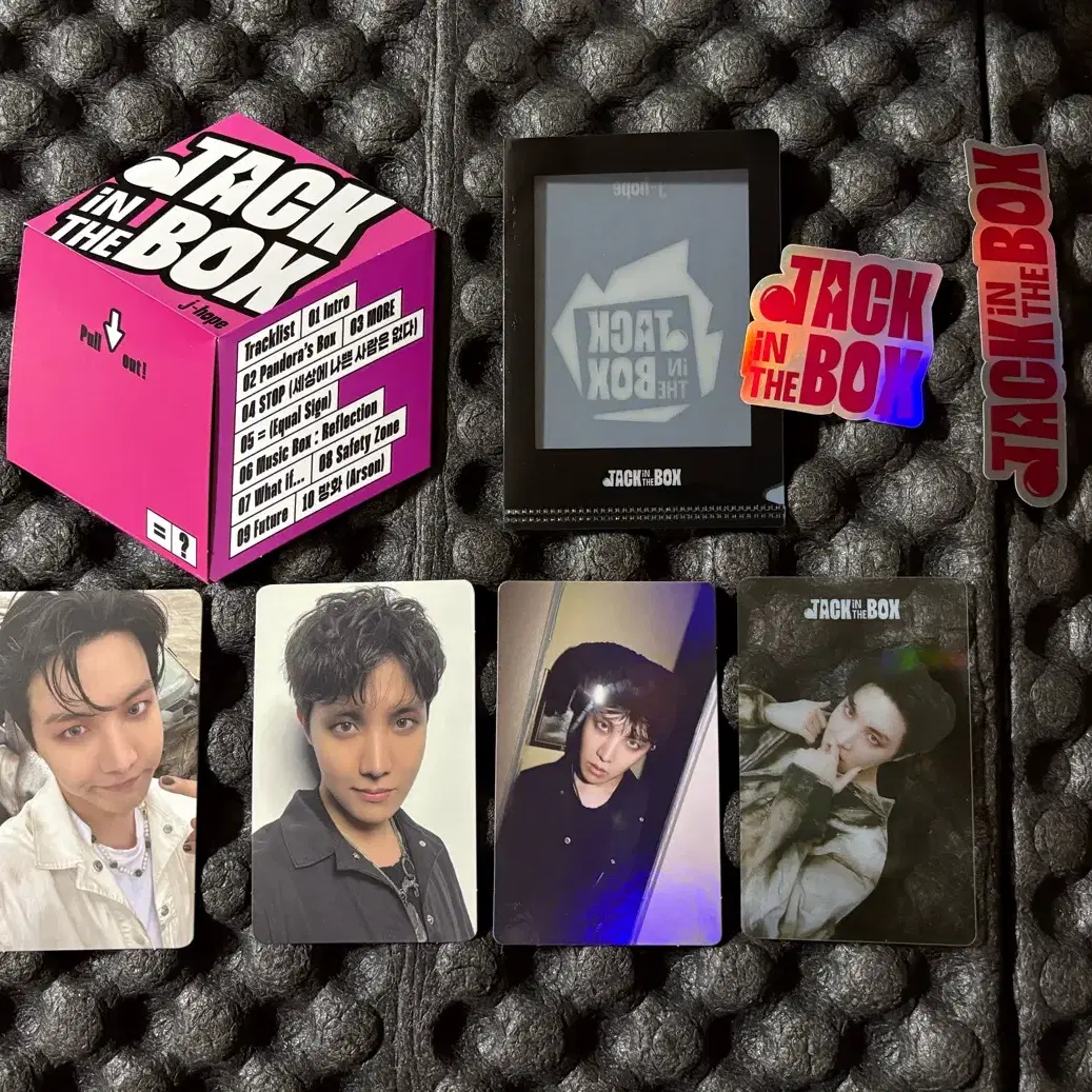 특전포함) 제이홉 잭인더박스 개봉앨범 (위버스 버전)