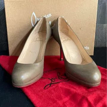 크리스찬 루부탱 새상품급 펌프스 그레이 카키 가죽