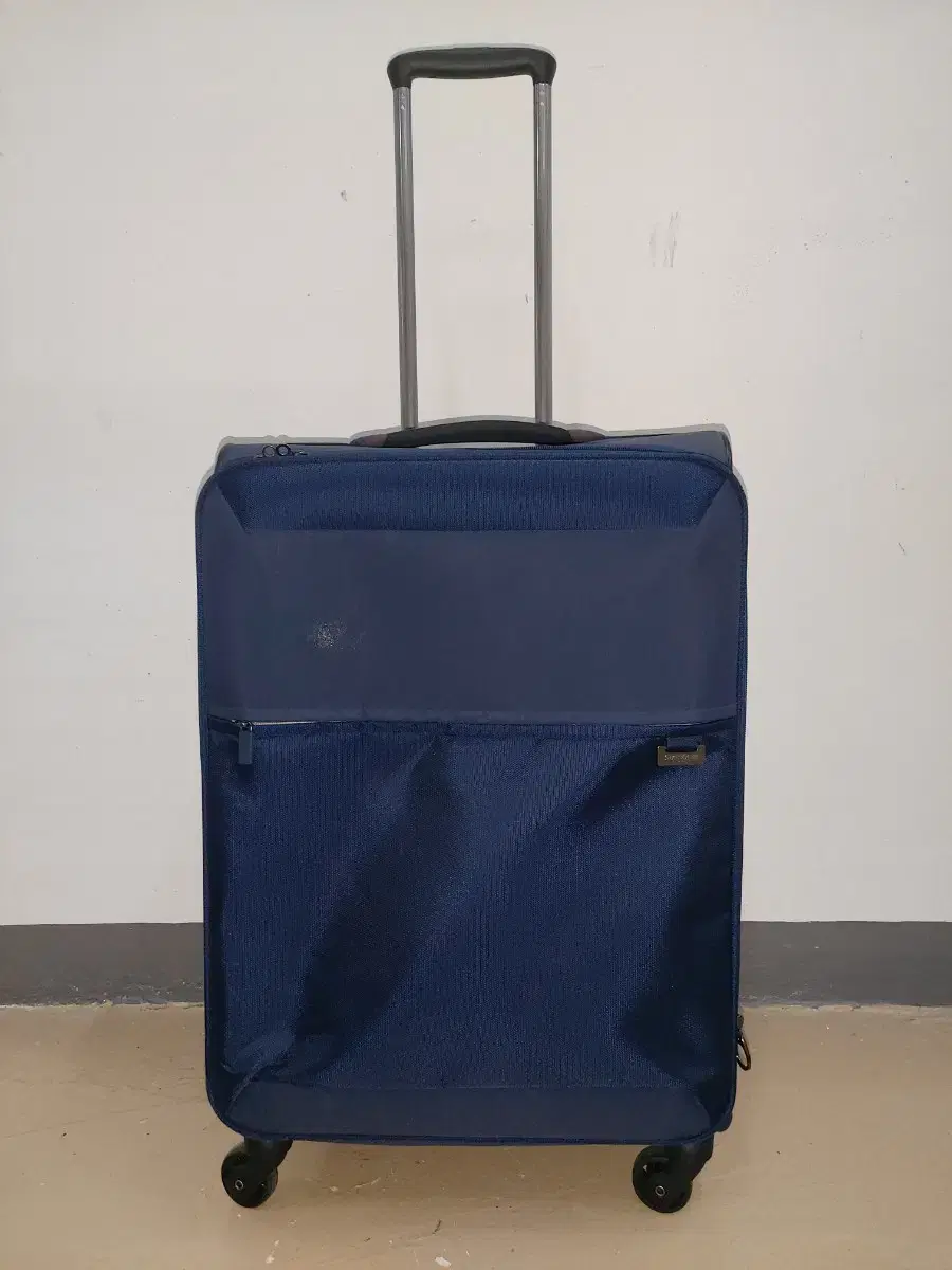 Samsonite suitcase, 26-inch suitcase, Samsonite suitcase, travel bag, 26-inch suitcase