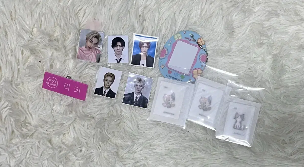 제베원 리키 증사 공방 역조공 컬러그램 시부야 팝업 띠부씰 보플 명찰