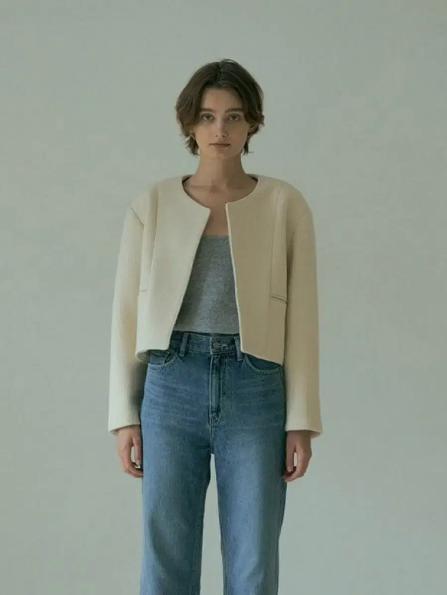 (Due diligence) Tanat Kara's ivory jacket