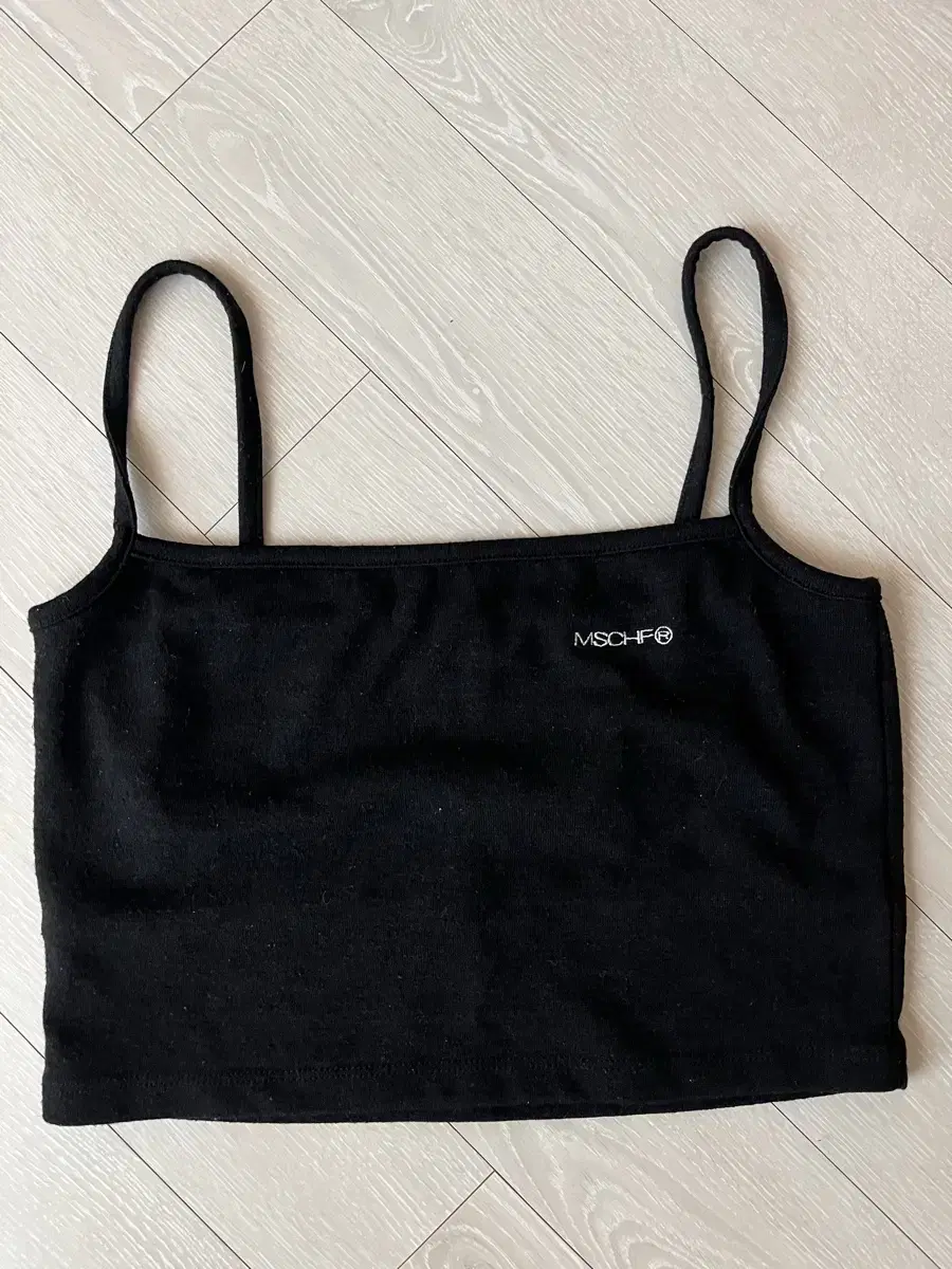 미스치프 크롭탑 캐미솔 나시