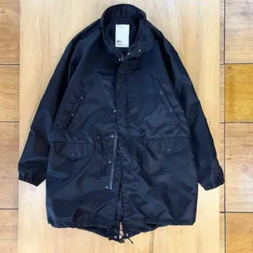 RESmildiv Fishtail Parka black the doors