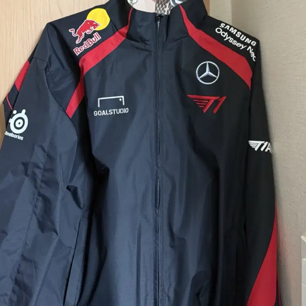 2024 L.C.K. T1 T-One Spring Uniform Jacket L size on Bunjang