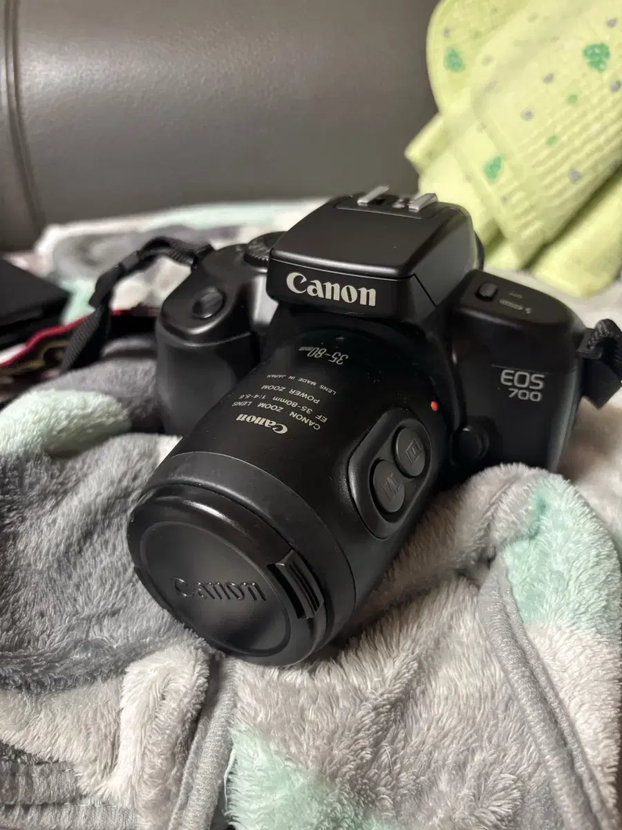 캐논 eso700 35-80mm 필름카메라