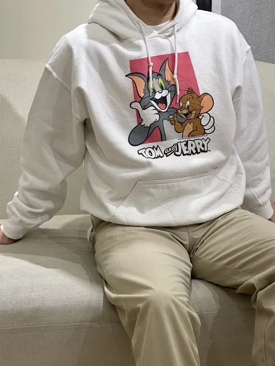 [XL] TOM AND JERRY 톰과제리 화이트 후드 티셔츠