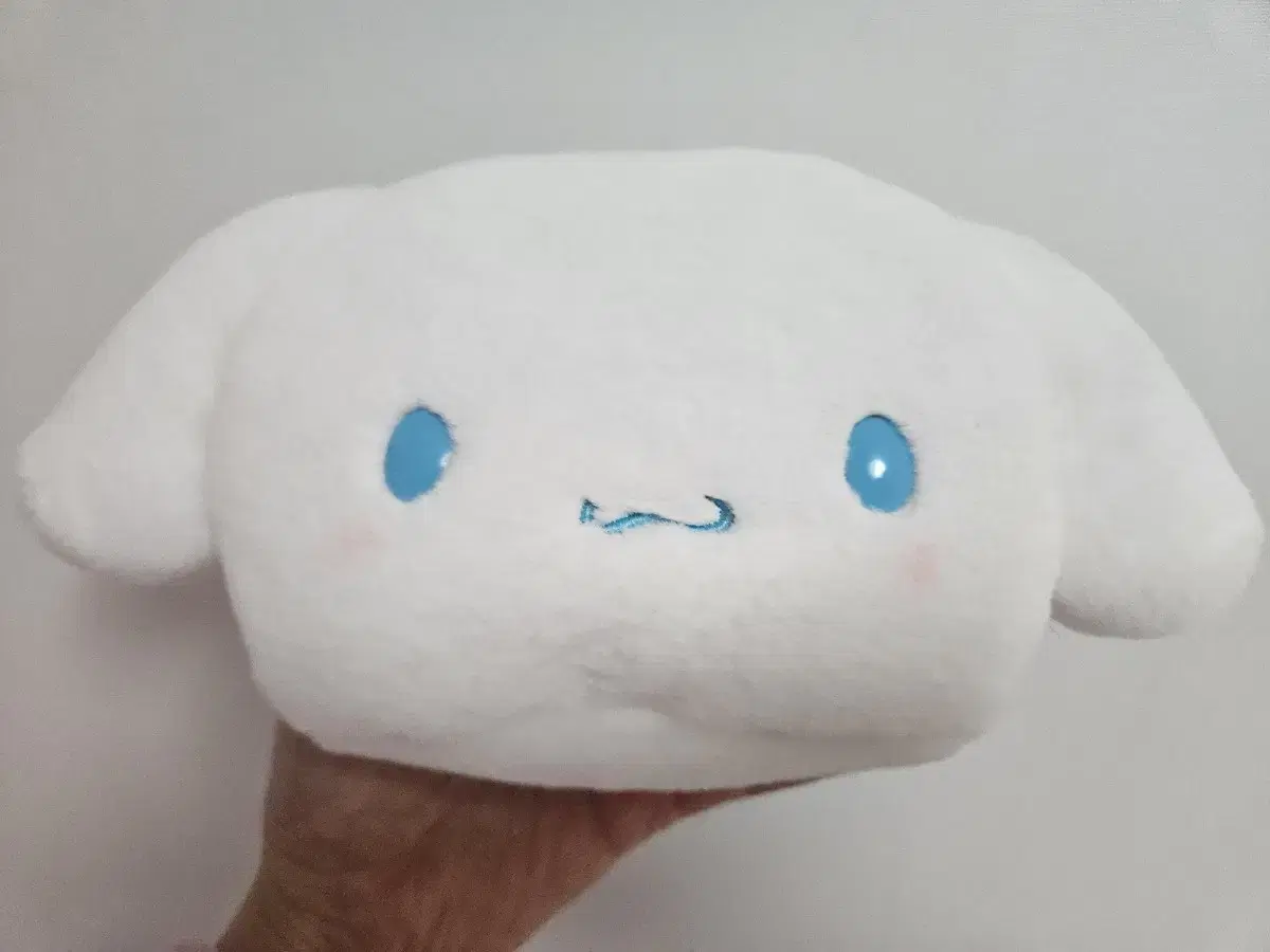 산리오 시나모롤 이타백 파우치