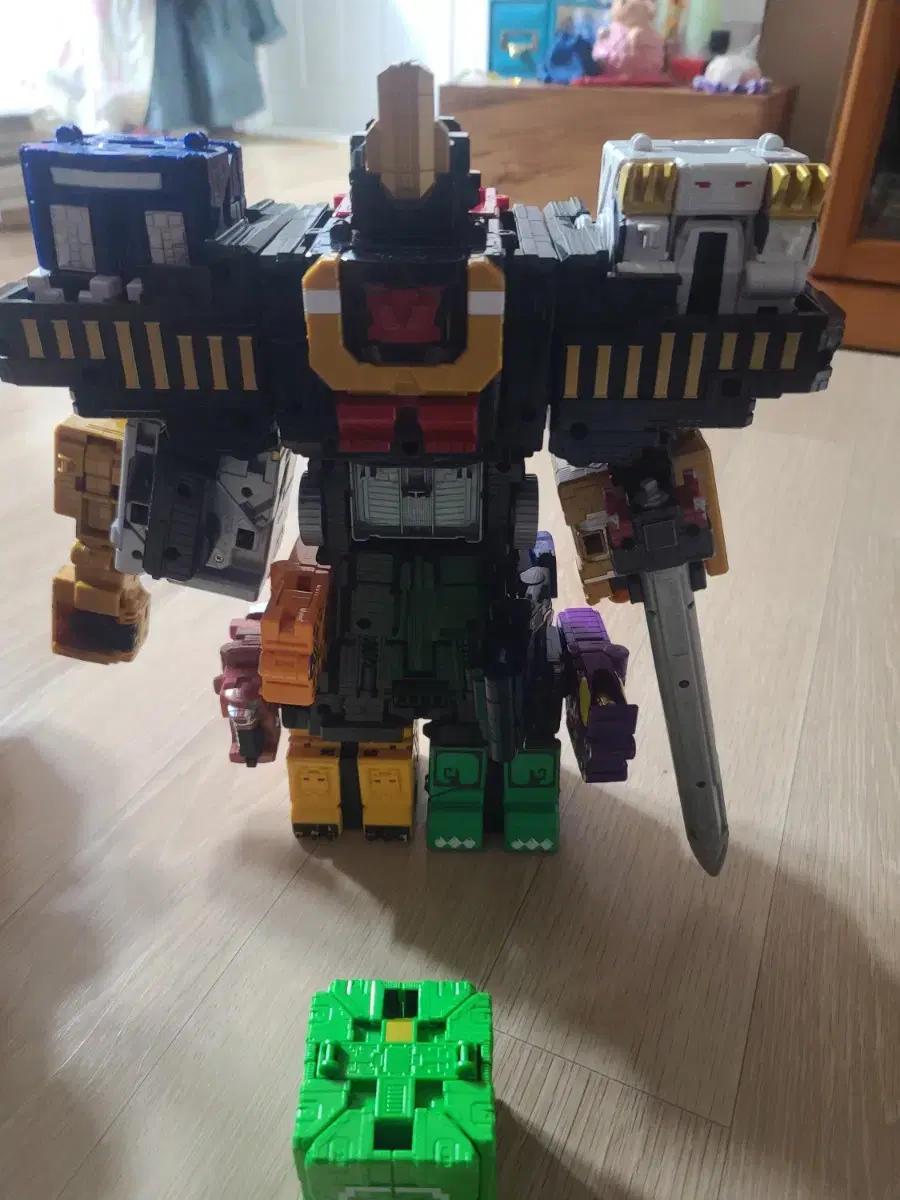 thumbnail-1