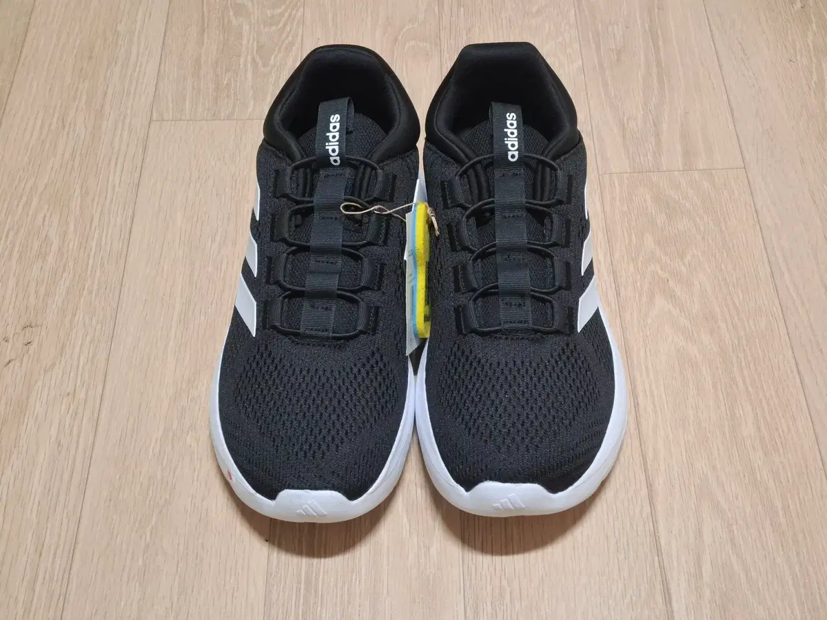 Adidas Cloudfoam Running Shoes (CLOUD FOAM EL) Authentic New Product