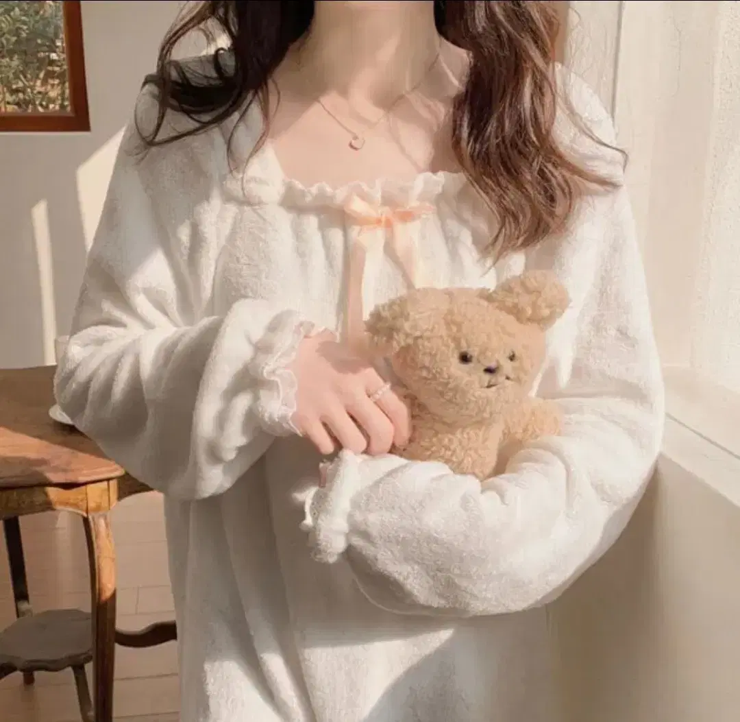에이블리 공주 리본 털 잠옷