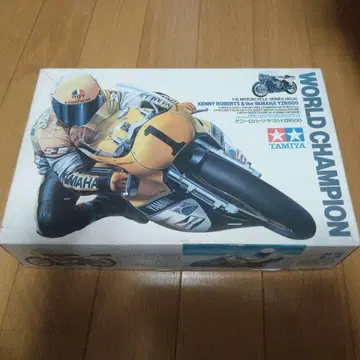 타미야 1/12 케니 로버츠 야마하 YZR500