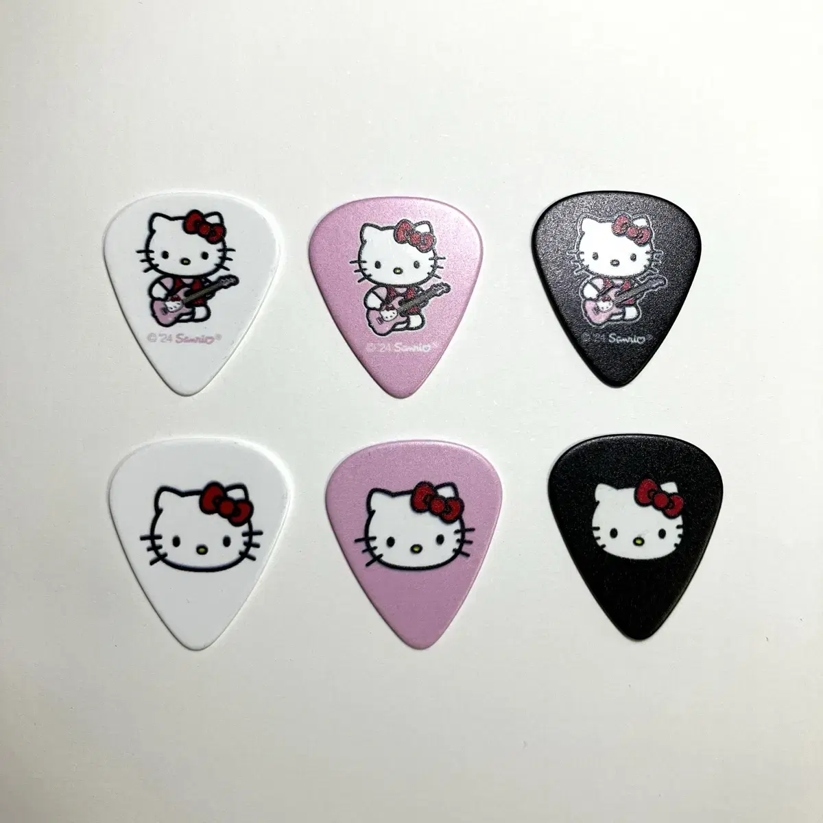 (Restock) Fender Hello Kitty Guitar Pick