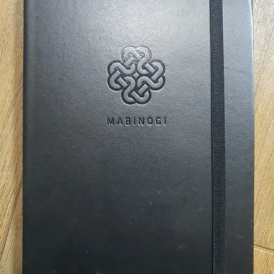 마비노기 로고 양장 노트
