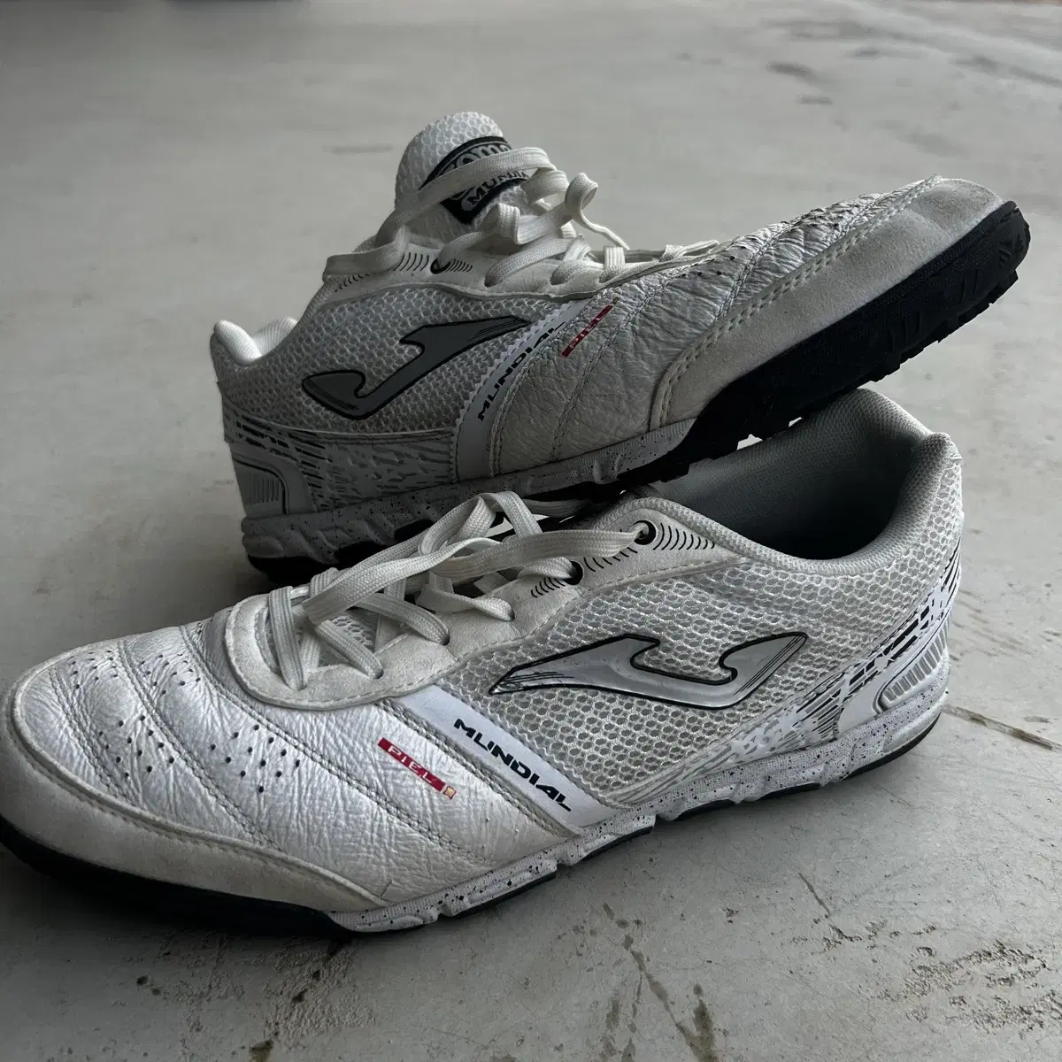 JOMA MOONDIAL TF Pure White