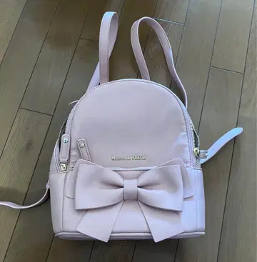 Maison de FLEUR 솔리드 리본 백팩