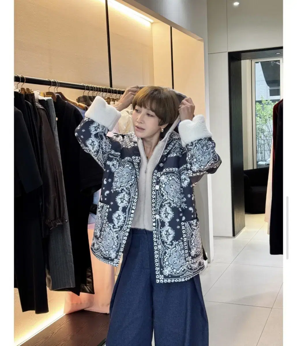 Hoya Toya Byun Jeong-soo Vahn Da Nae Jacket