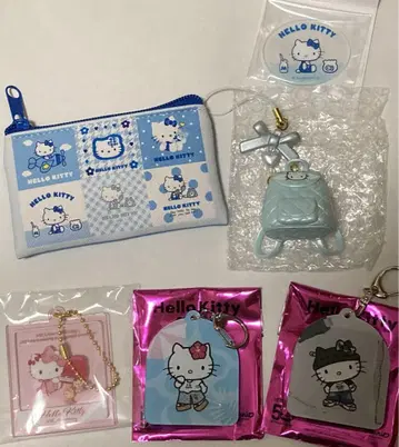 산리오 키티 랜덤 키링 파우치 아크릴 스티커