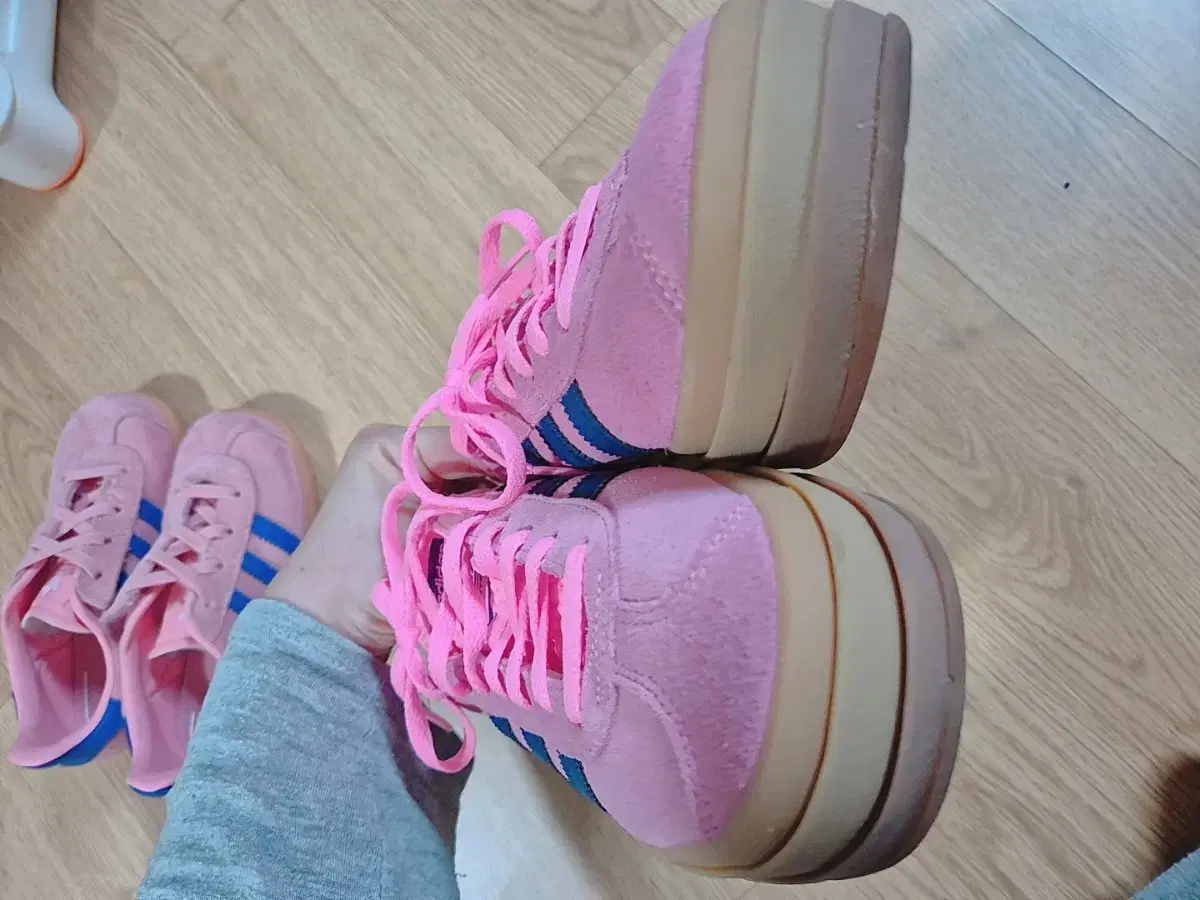 Adidas Gazelle Women's 230 Pink