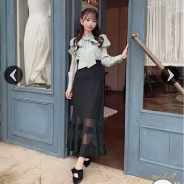 미셸 마카롱 시스루 머메이드 스커트