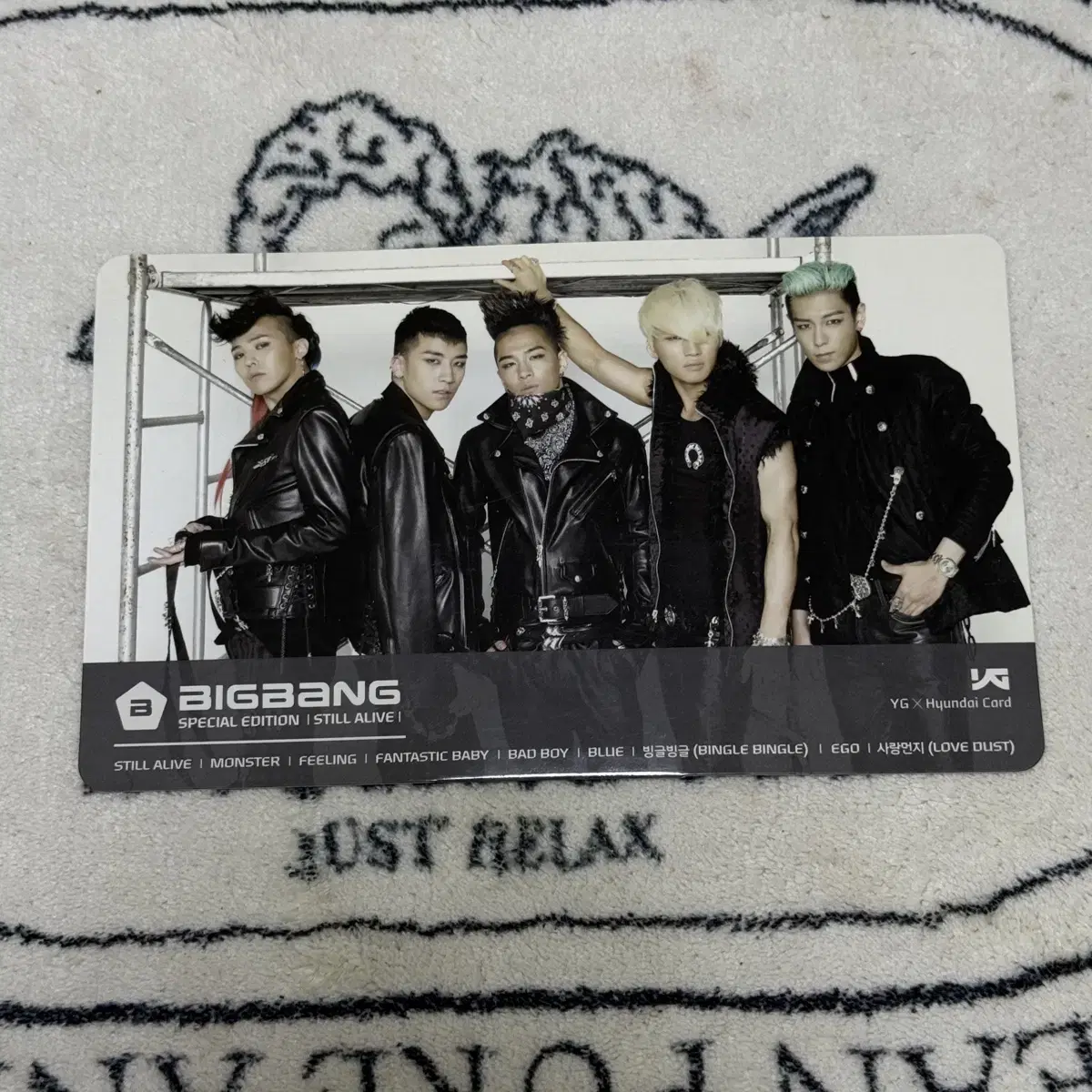 韓国　BIGBANG G-DRAGON STILL ALIVE カード付き Amazon.co.jp: BIGBANG Special Edition - Still Alive