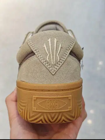 ANTA KAI 스니커즈