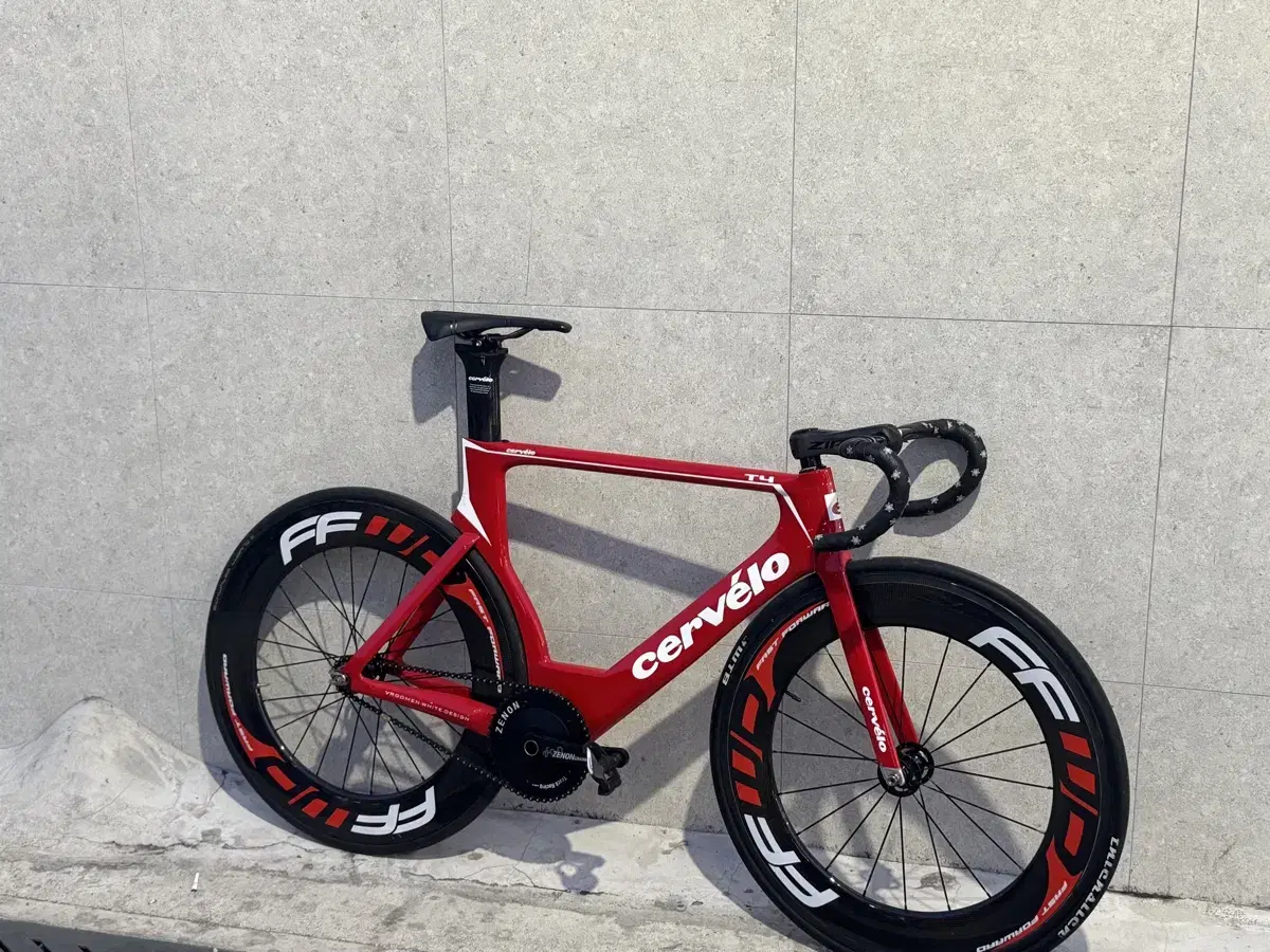 Cervelo t4 L size trade