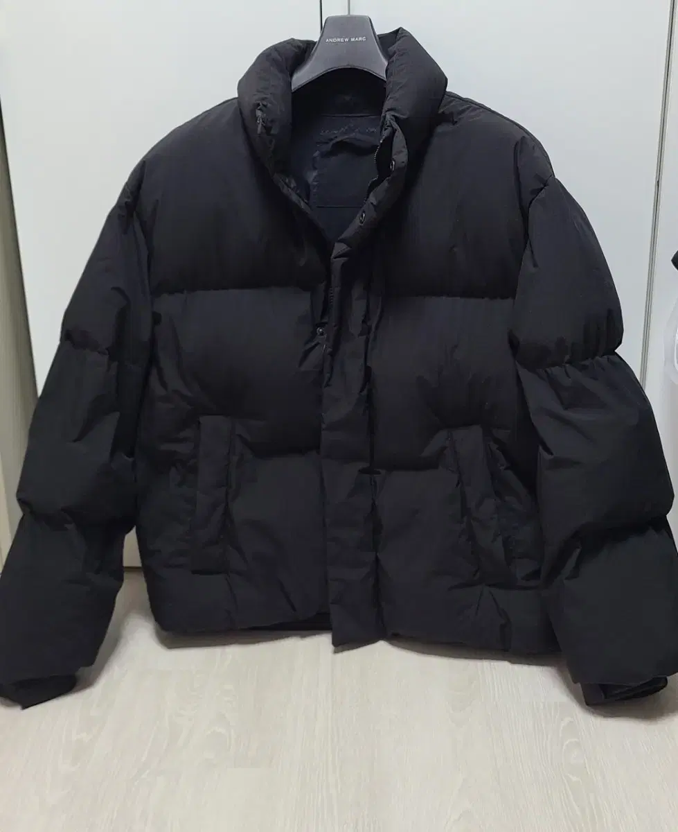 무신사 스탠다드 데일리 푸퍼 숏패딩 잠바