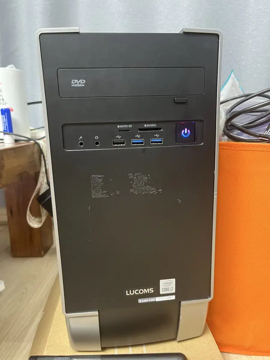 인텔 i7 10700 gtx1650 500GB