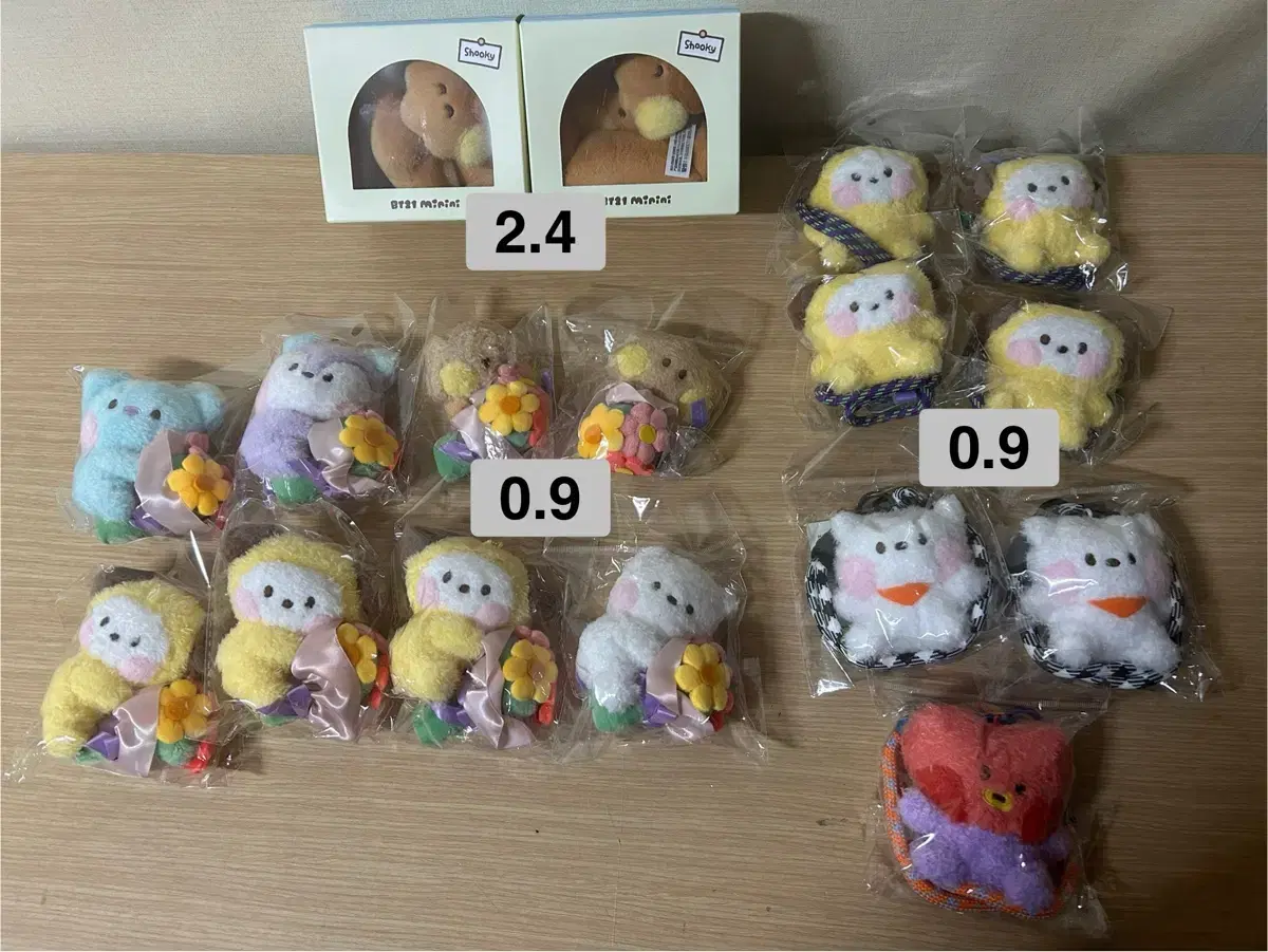 방탄 BT21 모노폴리 라인프렌즈 인형 키링 꽃다발 베이직 마스코트