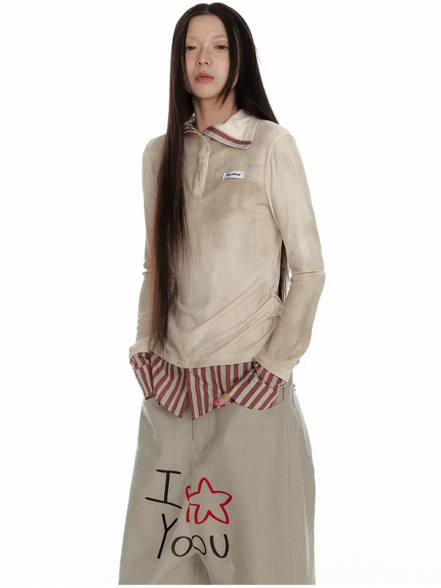 테스트메커니즘 jikoo 브이넥니트 팔아요