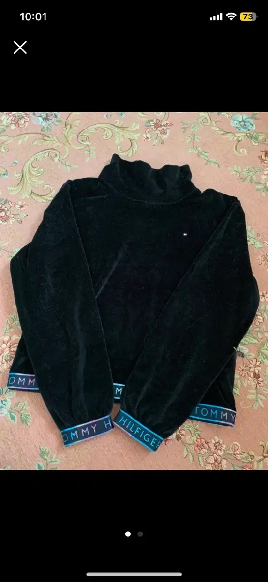 Tommy Hilfiger velvet t-shirt