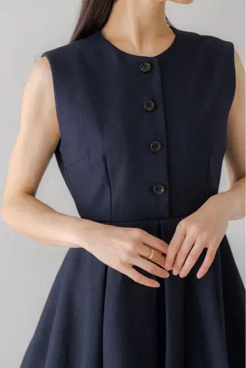 레글렘 플리츠 페플럼 상의|PLEATS PEPLUM TOPS