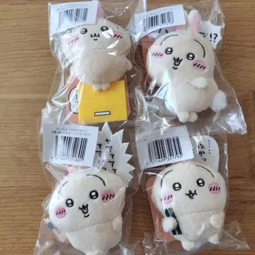 치이카와(먼작귀) 토끼 복권 E상 봉제 인형 배지 4개 세트
