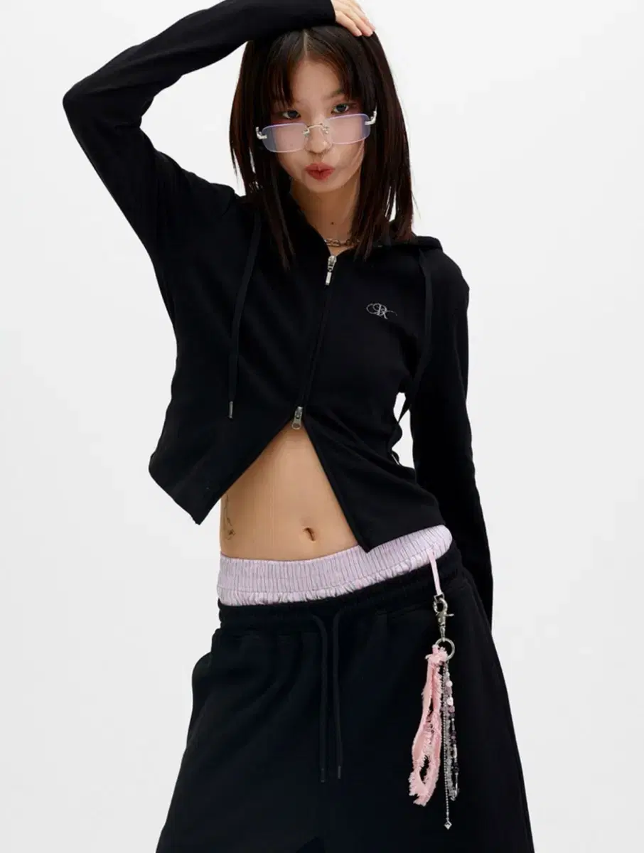 Running High Trunk Layered Sweat Shorts [Black]