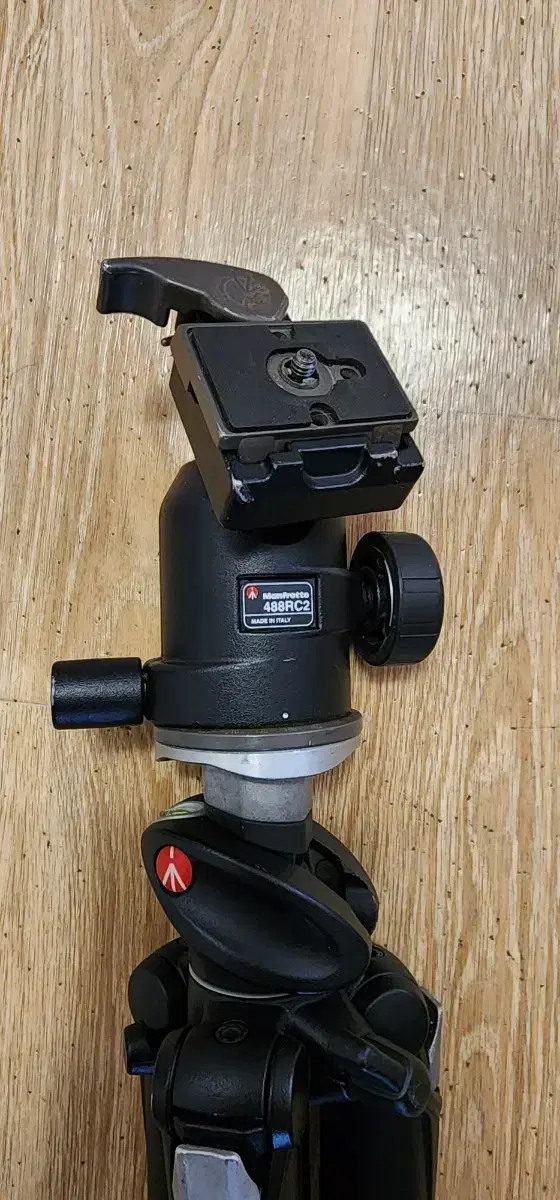 MANFROTTO 190XPROB + 488RC2 맨프로토 삼각대