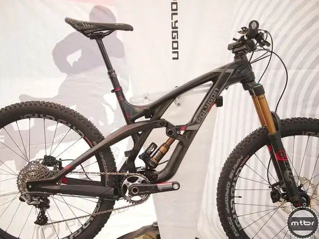 폴리곤 콜로써스 T8 카본 XTR 풀샥 mtb(판매,대차) 네고가능