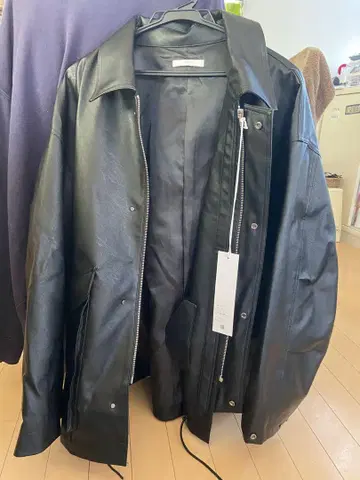 오버 사이즈 블랙 가죽 자켓