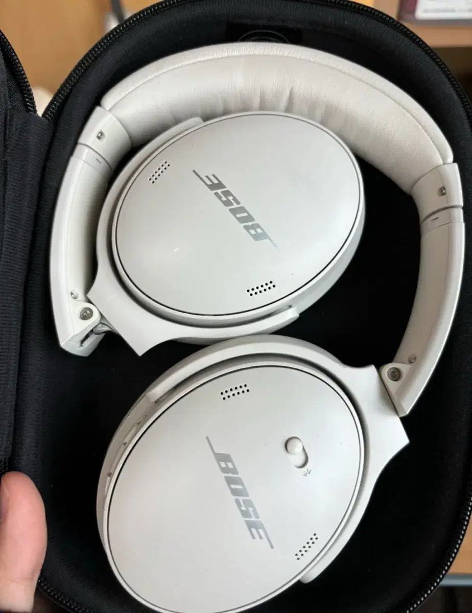 보스 qc45 스모크화이트