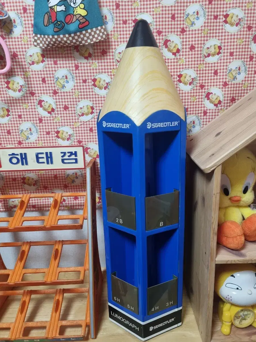 고전 연필모양 보관통