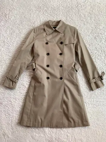 가격 인하했습니다! 새상품급 뉴요커 베이지 더블 브레스트 트렌치코트