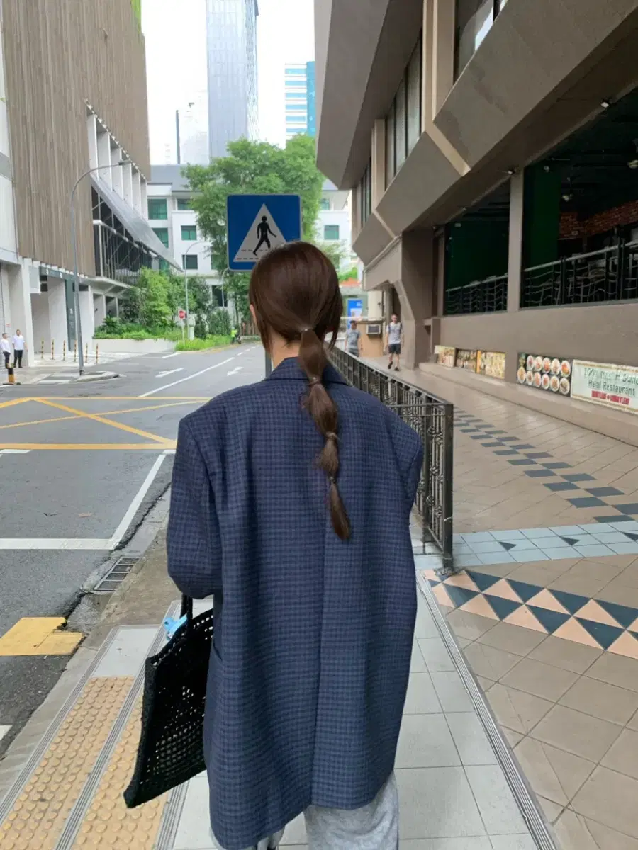 Arude 비비링 오버핏 체크자켓