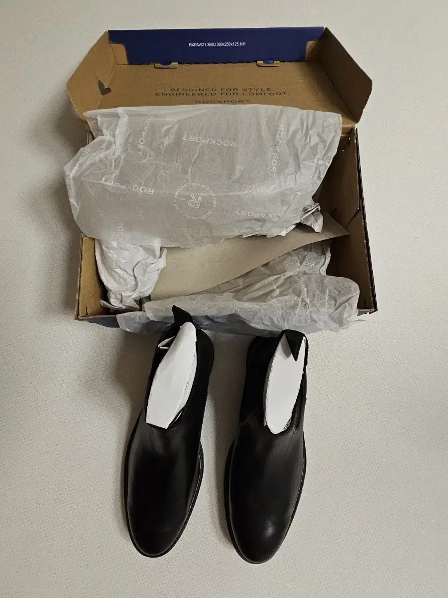 Rockport Chelsea Boots New